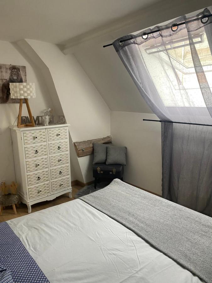 Appartement Contemporain Dange-Saint-Romain Ngoại thất bức ảnh